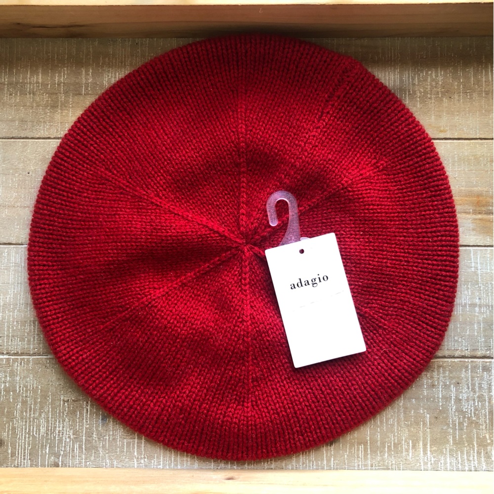 Adagio Virgin Wool and Cashmere Red Knitted Beret